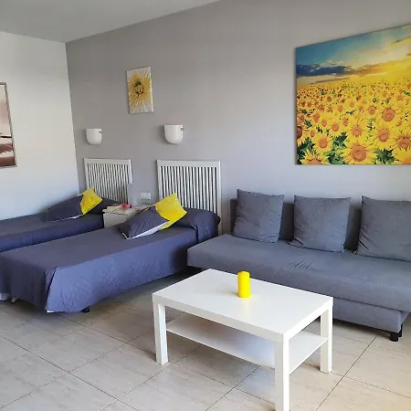 Estudio El Puerto - En El Mismo Centro De Fuengirola, Primera Linea De Playa