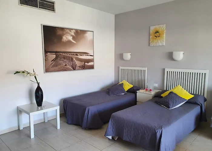 Estudio El Puerto - En El Mismo Centro De Fuengirola, Primera Linea De Playa *