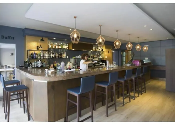 Estudio El Puerto - En El Mismo Centro De Fuengirola, Primera Linea De Playa *