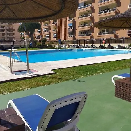 Estudio El Puerto - En El Mismo Centro De Fuengirola, Primera Linea De Playa דירה פואנגירולה